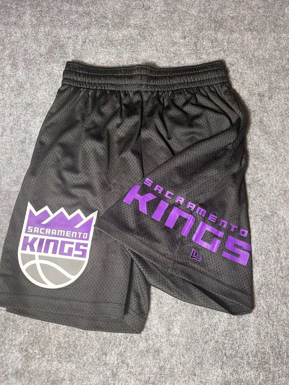 New Era Sacramento Kings NBA Men's Black Mesh Basketball Shorts Size M